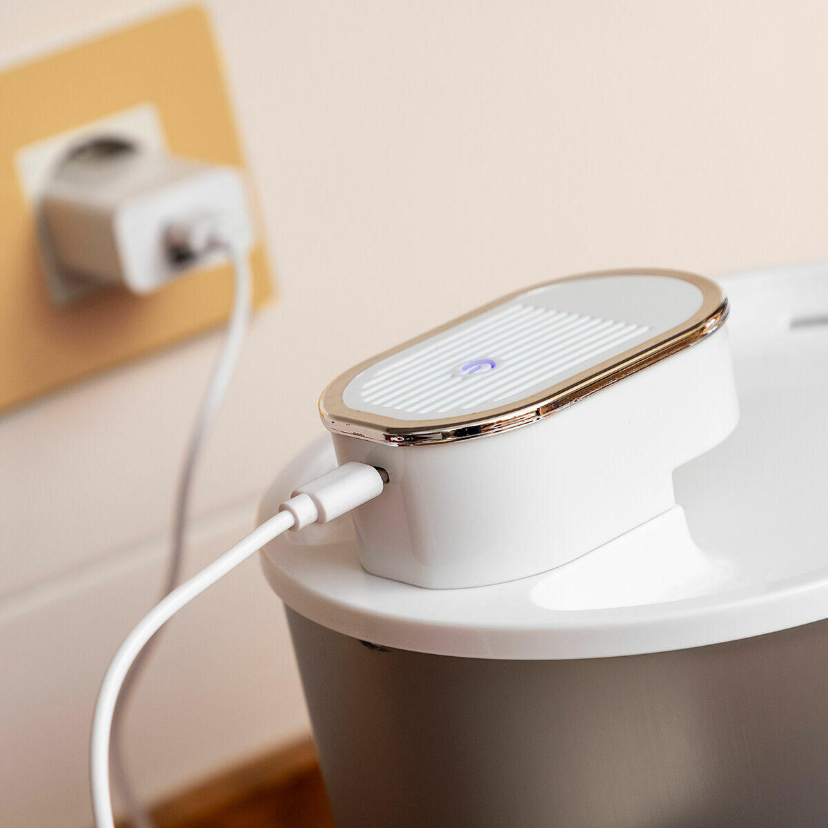 Fuente para Gatos Recargable con Sensor